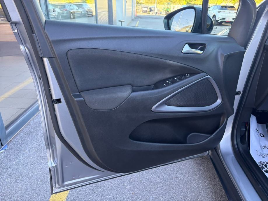 OPEL CROSSLAND EDITION 1,5 DTH *REG 06/2027*, fotografija 15