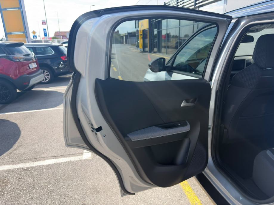 OPEL FRONTERA ULTIMATE 1,2 XHT mHEV AT6, fotografija 17