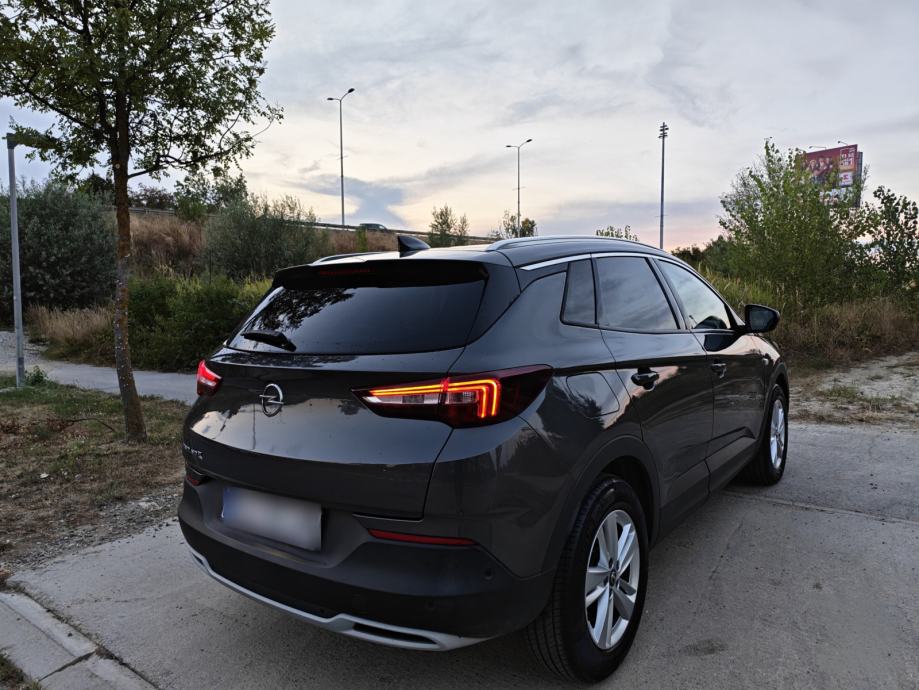 OPEL GRANDLAND 1.2 AUTOMATIK, Innovation Oprema, SERVISNA, 2021, 65tkm, pogled izvana - slika 2