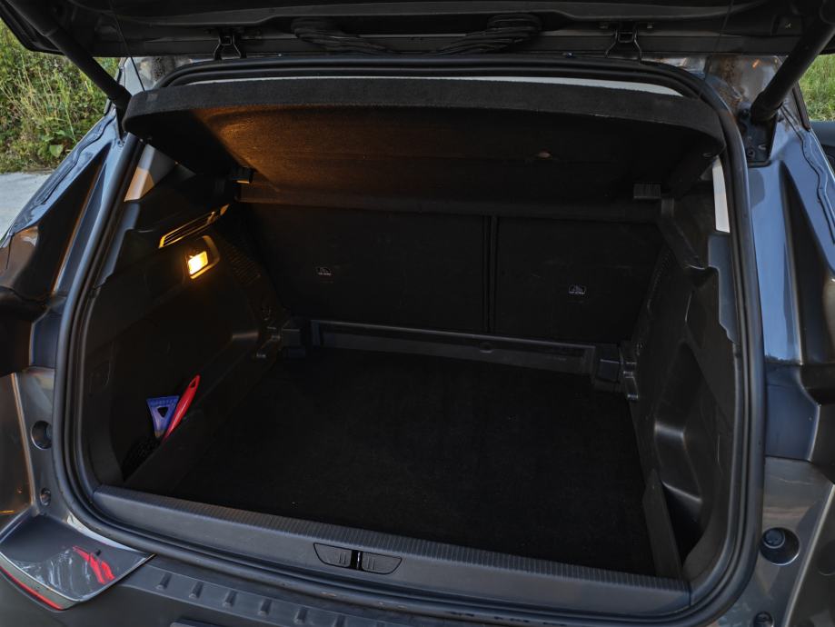 OPEL GRANDLAND 1.2 AUTOMATIK, Innovation Oprema, SERVISNA, 2021, 65tkm, fotografija 18