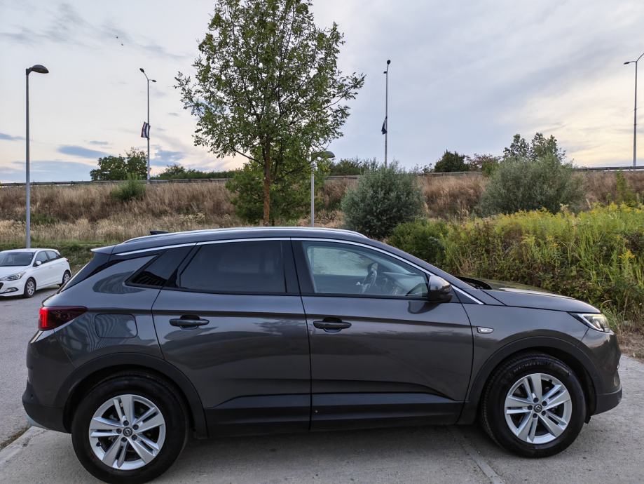 OPEL GRANDLAND 1.2 AUTOMATIK, Innovation Oprema, SERVISNA, 2021, 65tkm, pogled izvana - slika 4