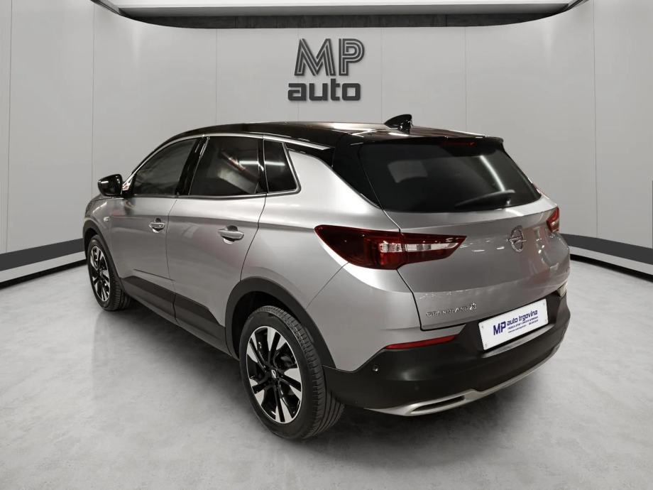 Opel Grandland 1,2 Turbo, Design Line, fotografija 11