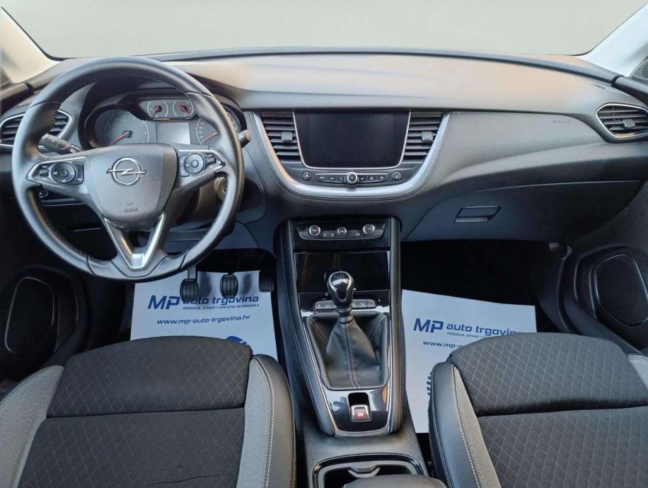 Opel Grandland 1,2 Turbo, Design Line, fotografija 16
