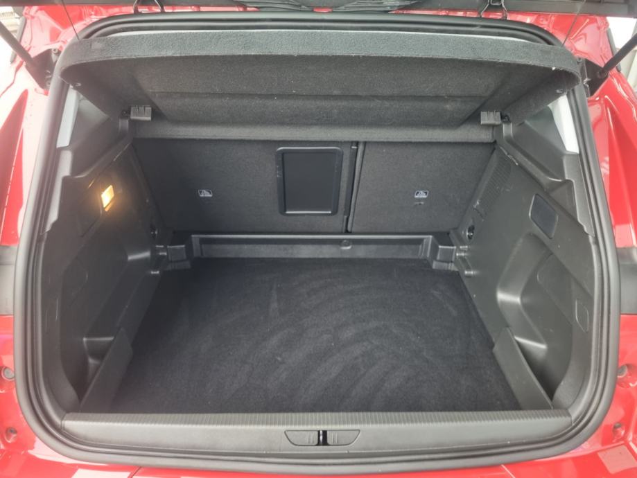 Opel Grandland 1.2 Turbo - SAMO 11.303km - POTRJENA SERVISNA, fotografija 11
