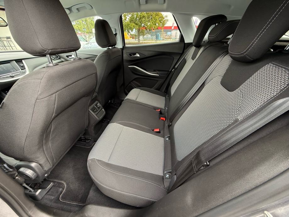 Opel Grandland 1,5 CDTI MULTIMEDIA AUT.DVOZ.KLIMA PDC LED ALU SERVISNA, fotografija 13