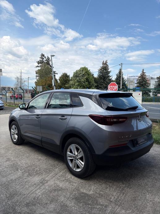 Opel Grandland 1,5 CDTI, registriran jamstvo, fotografija 3