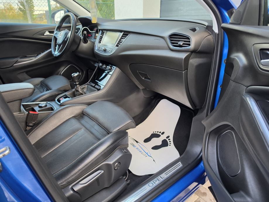Opel Grandland 1,5 CDTI ULTIMATE KAMERA NAVI LED **GARANCIJA**, fotografija 11