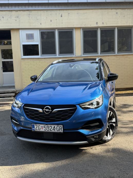 Opel Grandland 1.6 D, AUTOMATIK, Navi, INNOVATION OPREMA, top stanje!, fotografija 6