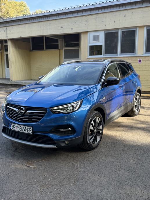 Opel Grandland 1.6 D, AUTOMATIK, Navi, INNOVATION OPREMA, top stanje!, fotografija 20