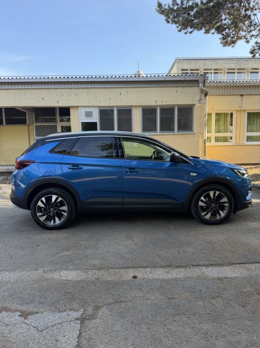 Opel Grandland 1.6 D, AUTOMATIK, Navi, INNOVATION OPREMA, top stanje!, fotografija 7