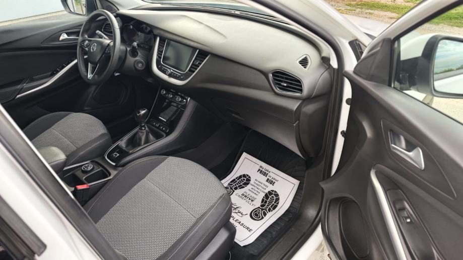 Opel Grandland 1,6 CDTI, 12 mj. jamstvo,Leasing bez učešća,kartice, fotografija 9