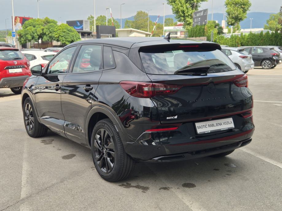 Opel Grandland GS Line 1,2 Turbo 96 kW, fotografija 7