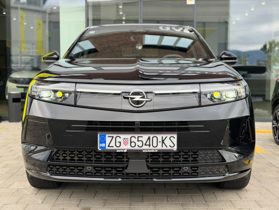 OPEL GRANDLAND ULTIMATE PLUG-IN 2026, fotografija 2