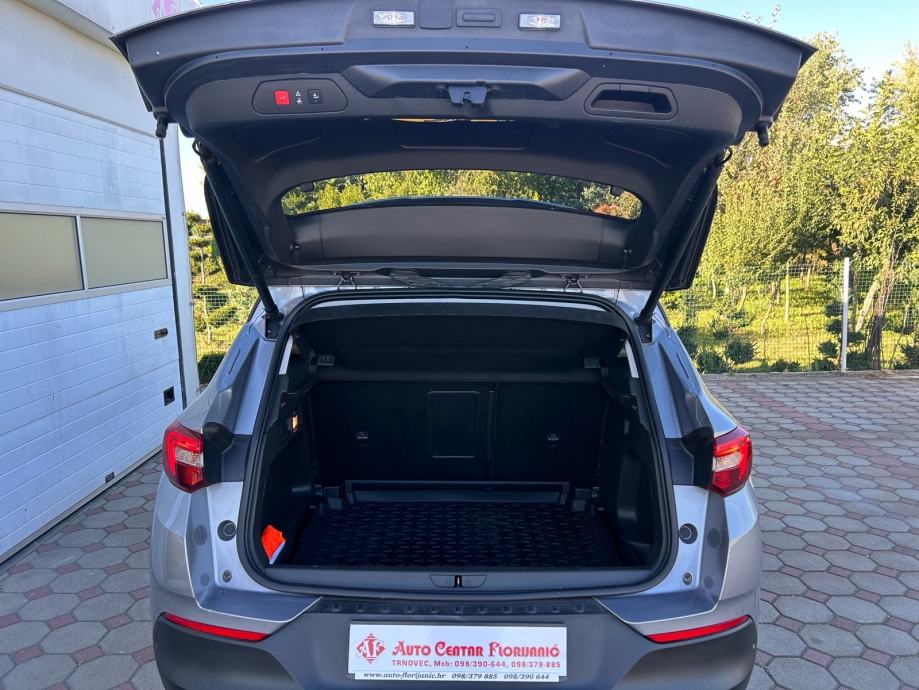Opel Grandland X 1,2 Turbo 2018.,AUTOMATIK, VEL.SERVIS, ALU 18, NAVI, fotografija 14