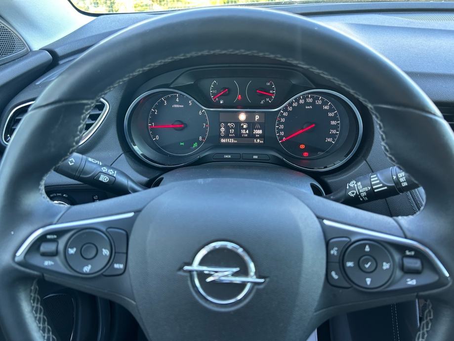 Opel Grandland X 1,2 Turbo 2018.,AUTOMATIK, VEL.SERVIS, ALU 18, NAVI, fotografija 15