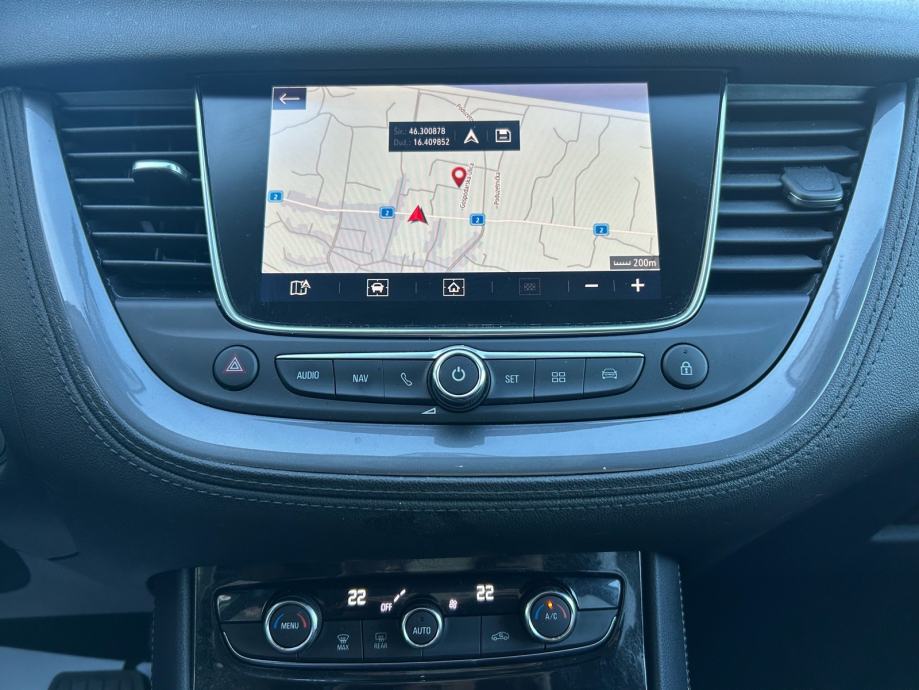 Opel Grandland X 1,2 Turbo 2018.,AUTOMATIK, VEL.SERVIS, ALU 18, NAVI, fotografija 17
