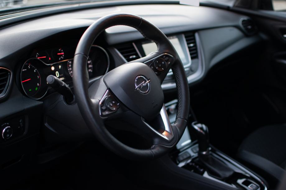 Opel Grandland X automatik SAMO 40000 KM NOV AUTO!!!, fotografija 13