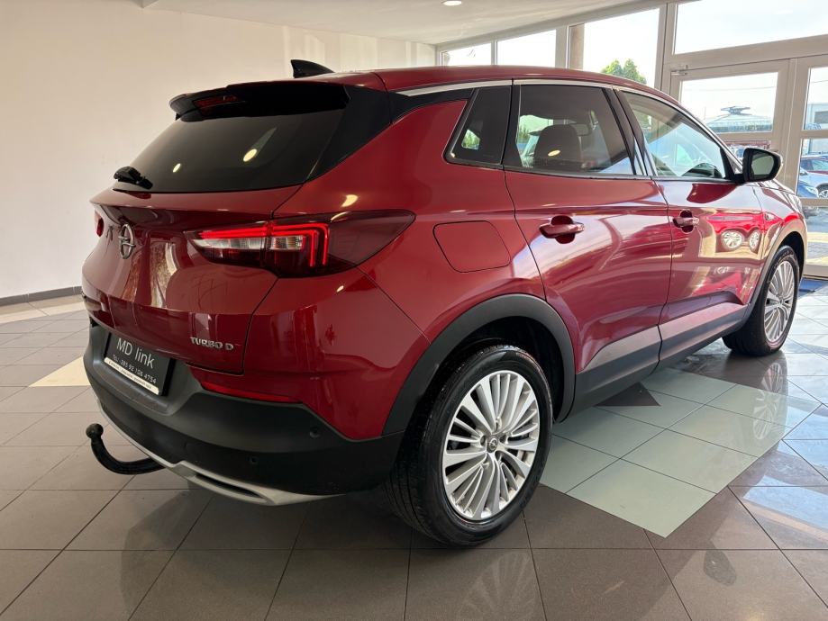 Opel Grandland X 1.6 CDTI, fotografija 6