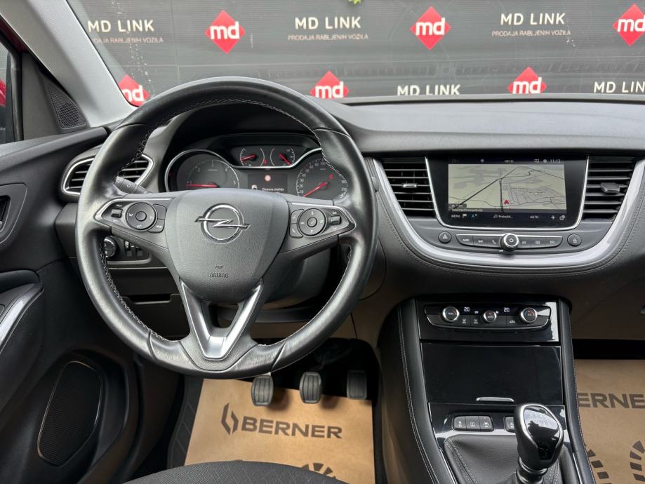 Opel Grandland X 1.6 CDTI, fotografija 9