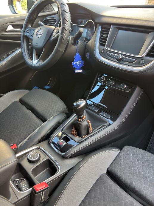 OPEL GRANDLAND X 1.6 DIESEL, 88kw 120 KS/ WEBASTO/ BOGATI PAKET OPREME, fotografija 19