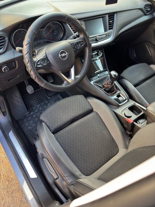 OPEL GRANDLAND X 1.6 DIESEL, 88kw 120 KS/ WEBASTO/ BOGATI PAKET OPREME, fotografija 20