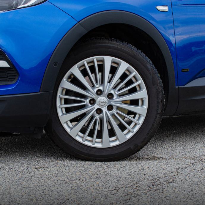 Opel Grandland X 300ks hybrid, fotografija 5