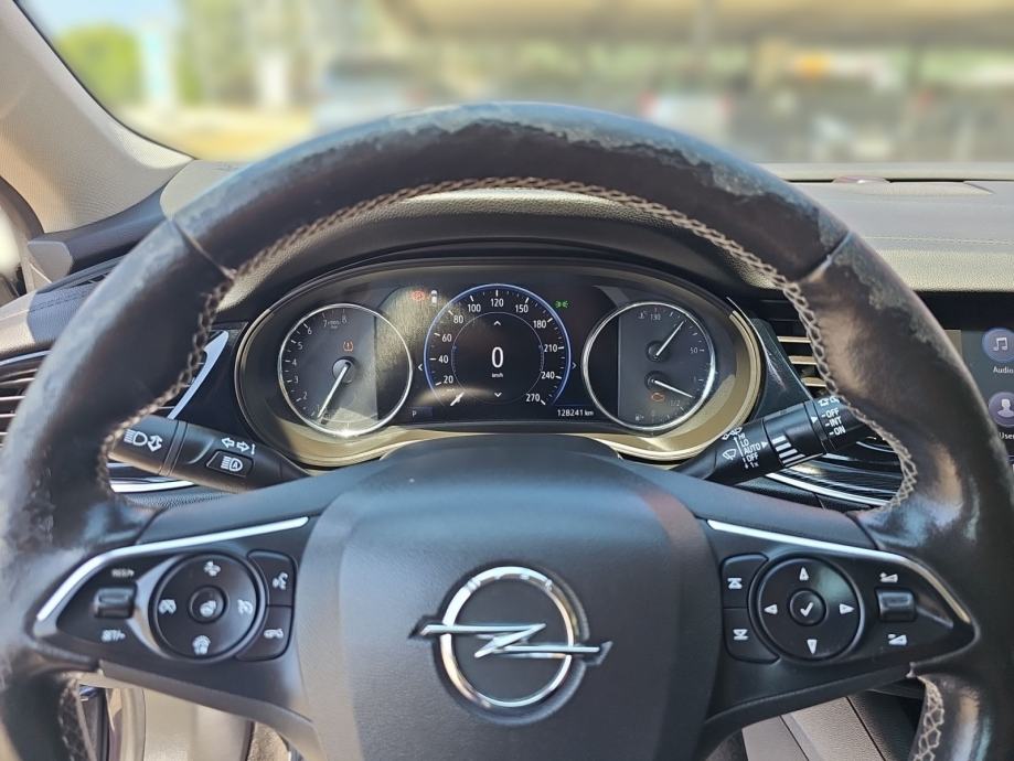Opel Insignia 1.5 16V Turbo Innovation AT, fotografija 15