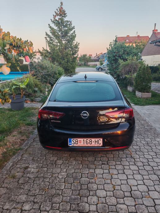 Opel Insignia 1,5 automatik, fotografija 3