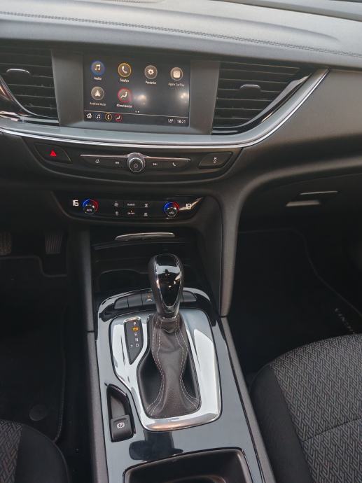 Opel Insignia 1,5 automatik, fotografija 10