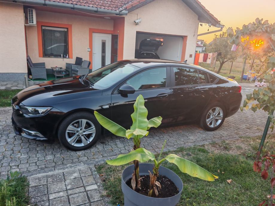 Opel Insignia 1,5 automatik, fotografija 4