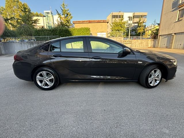 Opel Insignia 1,5 D, fotografija 16
