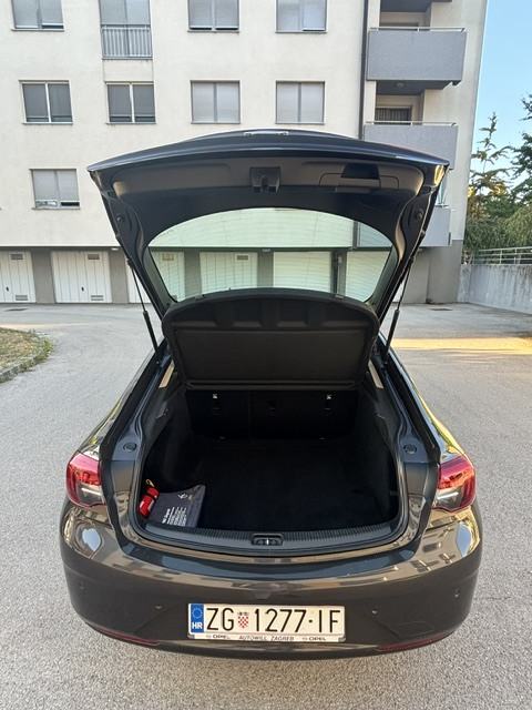 Opel Insignia 1,5 D, fotografija 5
