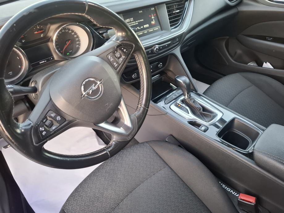 Opel Insignia 1.6 CDTi automatik, fotografija 7