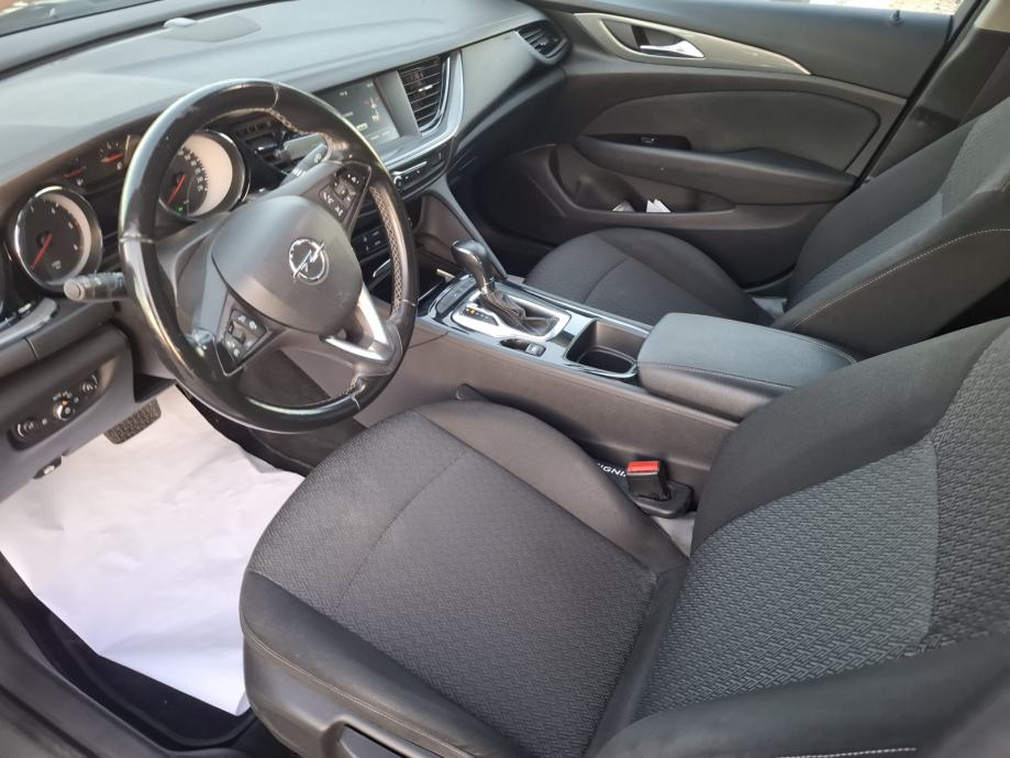 Opel Insignia 1.6 CDTi automatik, fotografija 9
