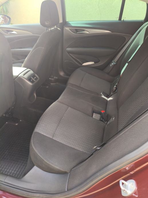 Opel Insignia 1,6 CDTI automatik, fotografija 5