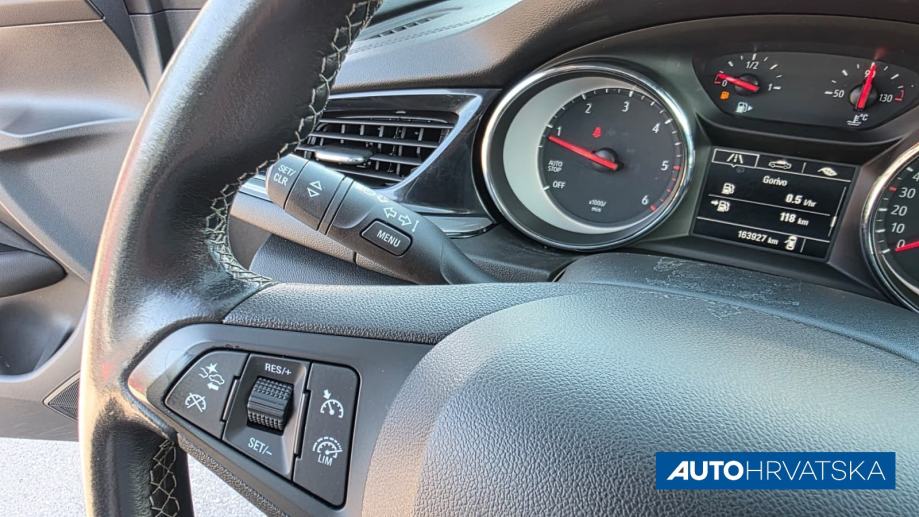 OPEL INSIGNIA 1,6 CDTI EDITION - Jamstvo 15 mjeseci, 10.490,00 €, fotografija 14