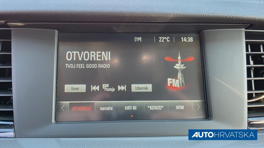 OPEL INSIGNIA 1,6 CDTI EDITION - Jamstvo 15 mjeseci, 10.490,00 €, fotografija 17