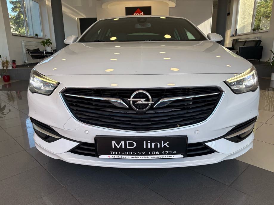 Opel Insignia Grand Sport 1,6 CDTI OPC Line, fotografija 15