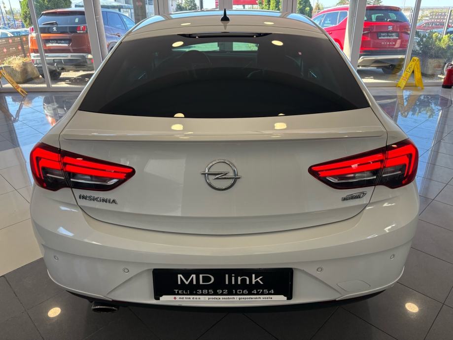 Opel Insignia Grand Sport 1,6 CDTI OPC Line, fotografija 5