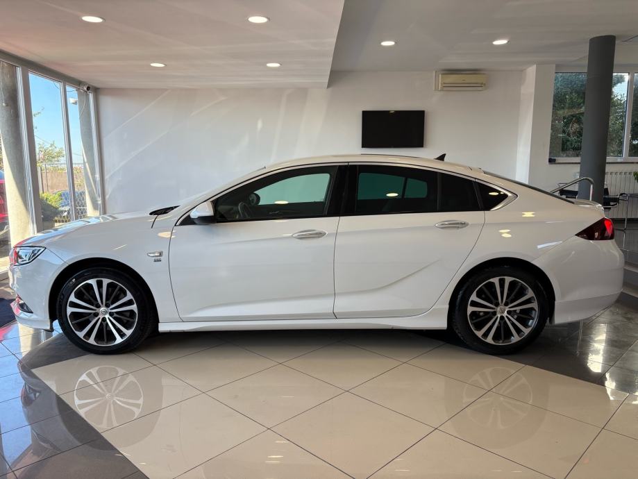 Opel Insignia Grand Sport 1,6 CDTI OPC Line, fotografija 19