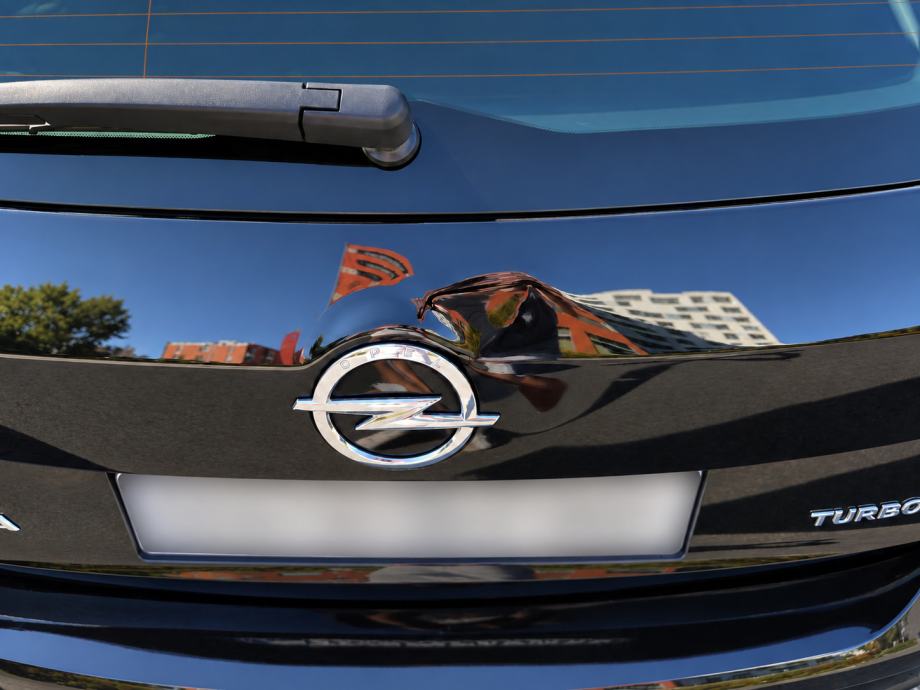 Opel Insigniju Sports Tourer 1.6 CDTI s automatskim mjenjačem, 12/2018, fotografija 8