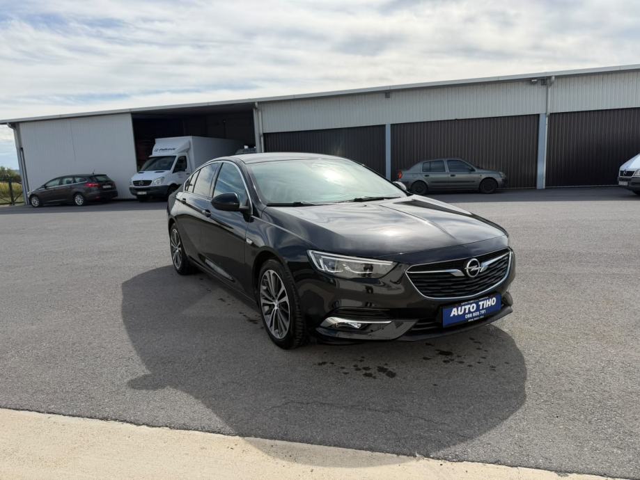 Opel Insignia 1,6 CDTI, fotografija 2