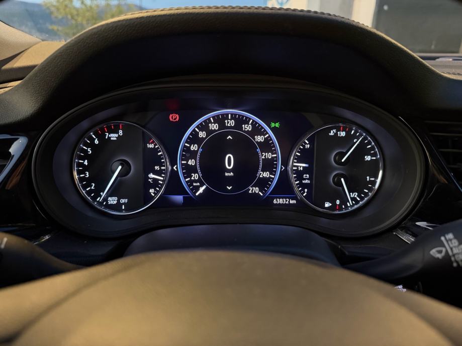 Opel Insignia (121 kW) - PRVI VLASNIK, LED Matrix, NOVE PREMIUM GUME, fotografija 12