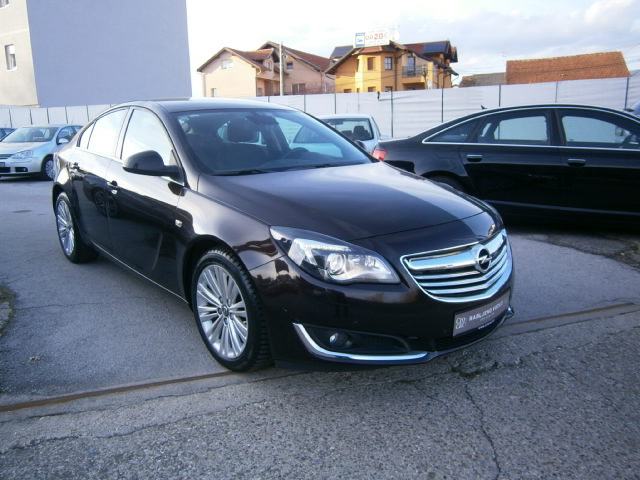 Opel insignia bose