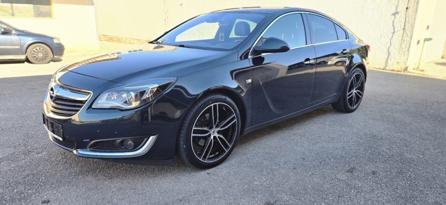 Opel Insignia 2,0 CDTI, 2016, 153tkm, 170ks, FULL OPREMA, fotografija 2