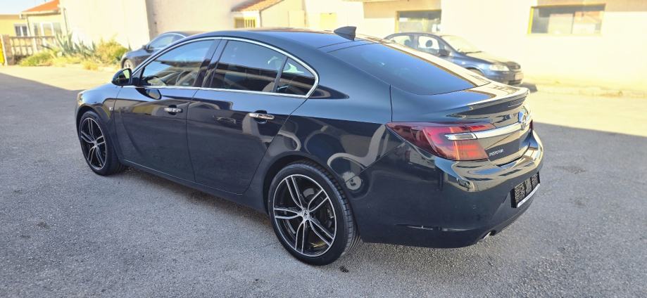 Opel Insignia 2,0 CDTI, 2016, 153tkm, 170ks, FULL OPREMA, fotografija 7