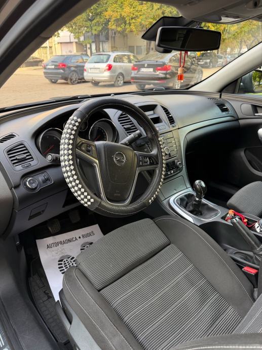 Opel Insignia 2.0 CDTI 96 kW, fotografija 11