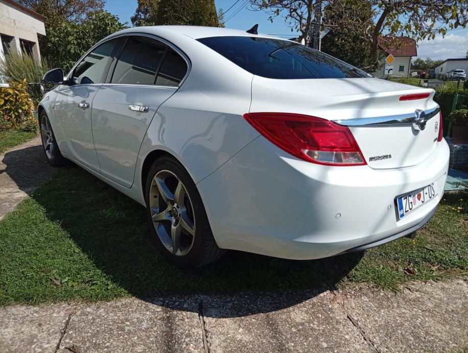 Opel Insignia 2,0 CDTI automatik - 5499 eura, fotografija 2