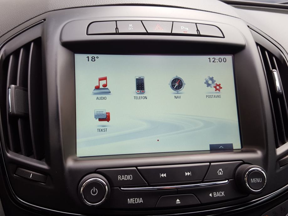 Opel insignia bose