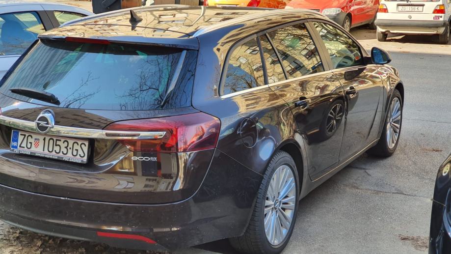 Opel insignia bose